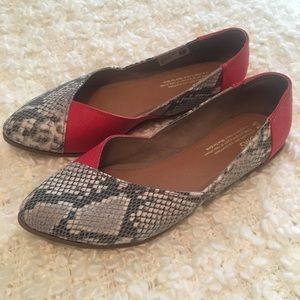 Tom’s jutti flats